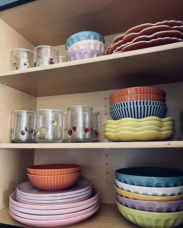 Tableware arranged for everyday dining